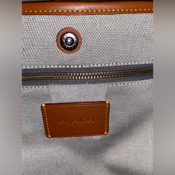 Coach Back Pack - Picture 5 of 6
